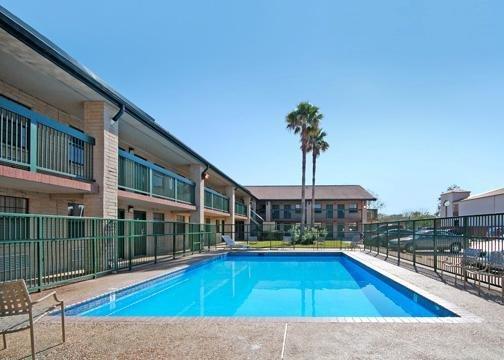 Econo Lodge At Nasa Webster Luaran gambar
